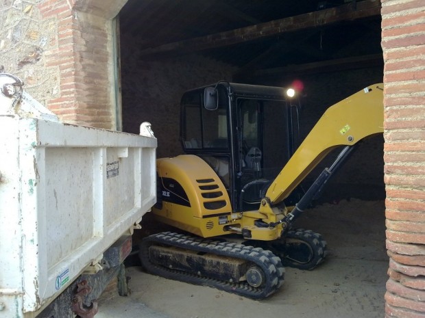 Camion et pelle deux jouets version adultes